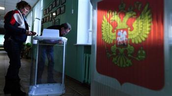   الروس يدلون بأصواتهم في اليوم الأخير من الانتخابات الإقليمية