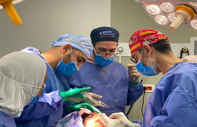 666 تدخل جراحي ناجح في مجال جراحة الحروق و التجميل بمجمع الإسماعيلية الطبي  