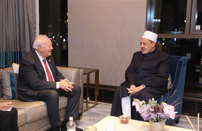 الإمام الأكبر: الإسلام يدعو إلى التعارف والتسامح ويرفض التعصب والكراهية