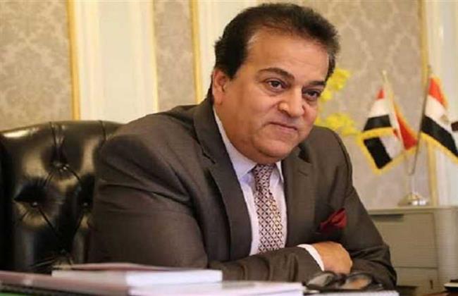 وزير الصحة ومحافظ الفيوم يعقدان اجتماعًا لمناقشة خطة العمل للنهوض بالخدمات المقدمة لـ الأهالي