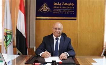 رئيس جامعة بنها يستعرض تقريرا حول تنفيذ المبادرة الرئاسية "التشخيص عن بعد"