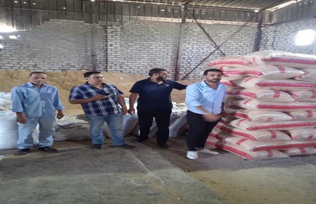 ضبط جبنة بيضاء و سماد مجهول المصدر و مبيدات الزراعية منتهية الصلاحية بالبحيرة 