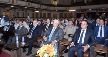   جامعة القاهرة تشهد احتفالية تخريج 1090 من خريجى الزمالة المصرية