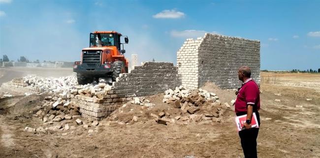 الإسماعيلية تزيل 6 حالات تعدي على أملاك الدولة بالقنطرة غرب 
