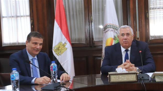 وزير الزراعة ورئيس البنك الزراعي المصري يبحثان سبل تعزيز التعاون