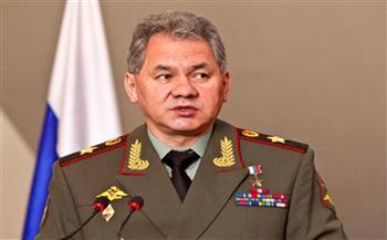   وزير الدفاع الروسي يبحث مع رئيس الإدارة العسكرية الأرمينية الأوضاع بالمنطقة