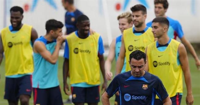 وجه جديد يظهر في تدريبات برشلونة