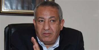 كامل أبو علي يجتمع بالجهاز الفني لنادي المصري واللاعبين بمعسكر الفريق بالقاهرة