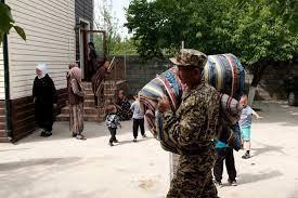   إجلاء أكثر من 18 ألف شخص من المناطق السكنية القرغيزية المتاخمة لطاجيكستان 