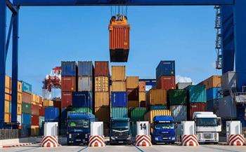   ميناء دمياط يتداول 34 سفينة للحاويات والبضائع العامة خلال 24 ساعة