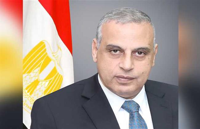 محافظ سوهاج: إطلاق مبادرات توعوية لتصحيح الأخطاء الراسخة في العادات والتقاليد