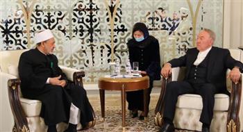  الرئيس السابق نور سلطان في لقائه مع شيخ الأزهر: مصر لها مكانة كبيرة في قلوب الكازاخيين 