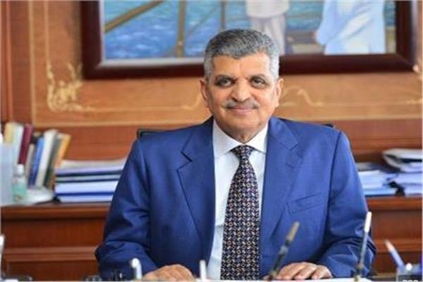 رئيس هيئة قناة السويس يرصد أسباب رفع أسعار رسوم العبور بالقناة في عام 2023