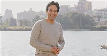 حسن فؤاد.. المطربين حاليا موهبتهم علي قدهم وأحمد سعد طريقة غنائه مبتريحنيش| فيديو