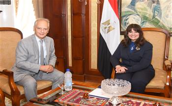   وزيرة الهجرة تستقبل السفير اليونانى بالقاهرة لبحث سبل تعزيز التعاون 