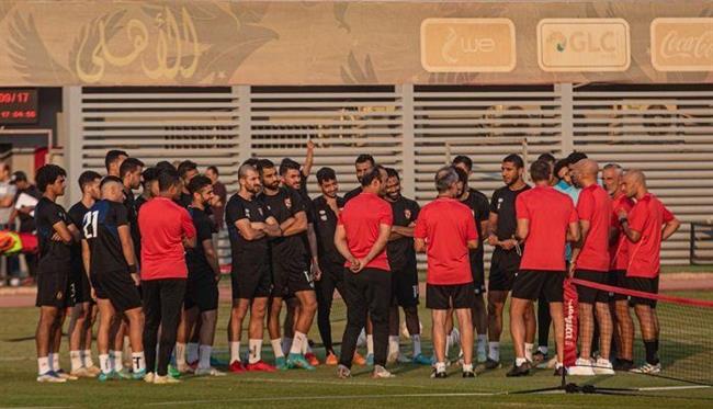 الأهلي يخوض مرانه المسائي استعدادا لمواجهة الاتحاد المنستيري التونسي ببطولة إفريقيا