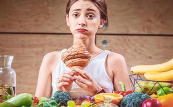   5 عادات شائعة في تناول الطعام