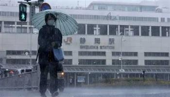 مسئولو الأرصاد اليابانيون يحذرون المواطنين مجددا من عواقب العاصفة الإستوائية "نانمادول"