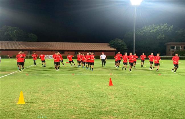 المنتخب الأوليمبي يؤدي تدريبه الأول بمعسكر الإسكندرية