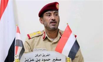  رئيس الأركان اليمني يتعهد باستمرار قتال الحوثيين واستعادة الدولة