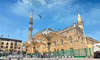   غدًا.. «الأوقاف» تعقد مقرأة كبار القراء بمسجد الحسين
