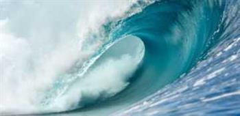   شركة تطور جهازا قادرا على تحويل موجات البحر إلى كهرباء