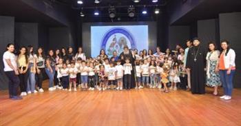   الكنيسة تنظم حفل لـ 250 طفل وطفلة من مدرسة الأغصان الصيفية بمسرح جرجا