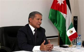   المكسيك تبحث سبل إطلاق خط طيران مباشر مع المملكة الأردنية
