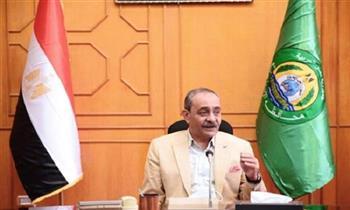 محافظ الإسماعيلية يشدد على تحسين مستوى الخدمات الصحية التي تقدم في جميع المستشفيات
