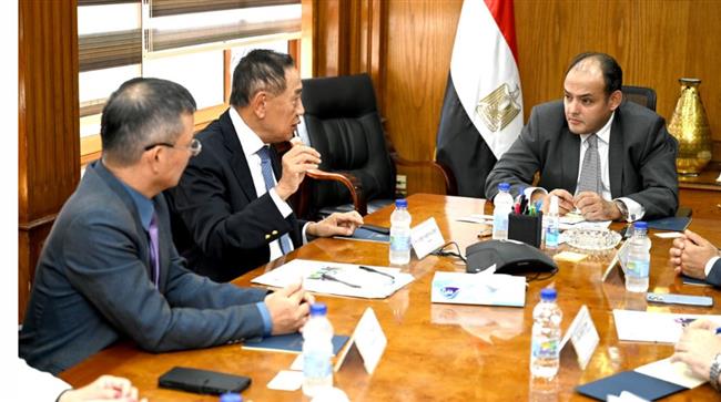 وزير التجارة: مشروع جديد لانتاج كومبروسر التكييف في مصر 