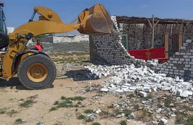 إزالة 275 حالة تعد على أراضى الدولة ضمن الموجة 20 ببنى سويف