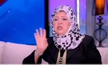 عفاف شعيب : محمود المليجي قال عني صاروخ تمثيل .. فيديو