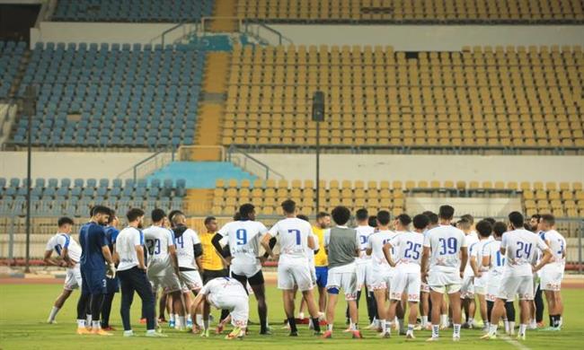 الإسماعيلي يخوض مرانه المسائي استعدادا للموسم الجديد.. وغدا راحة من التدريبات
