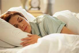   دراسة: قلة النوم يزيد من الإصابة بنزلات البرد