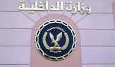 حقيقة فيديو انتحال قائد سيارة لصفة ضابط شرطة وصدمه شخصا