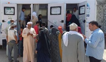 حياة كريمة..الكشف على 300 مواطن خلال قافلة طبية مجانية بالدلنجات