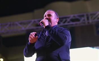   هشام عباس يتألق فى ختام مهرجان رشيد