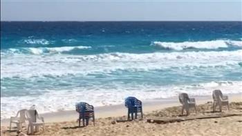 مرسى مطروح تحذر من السباحة في شواطئ البحر المفتوح 