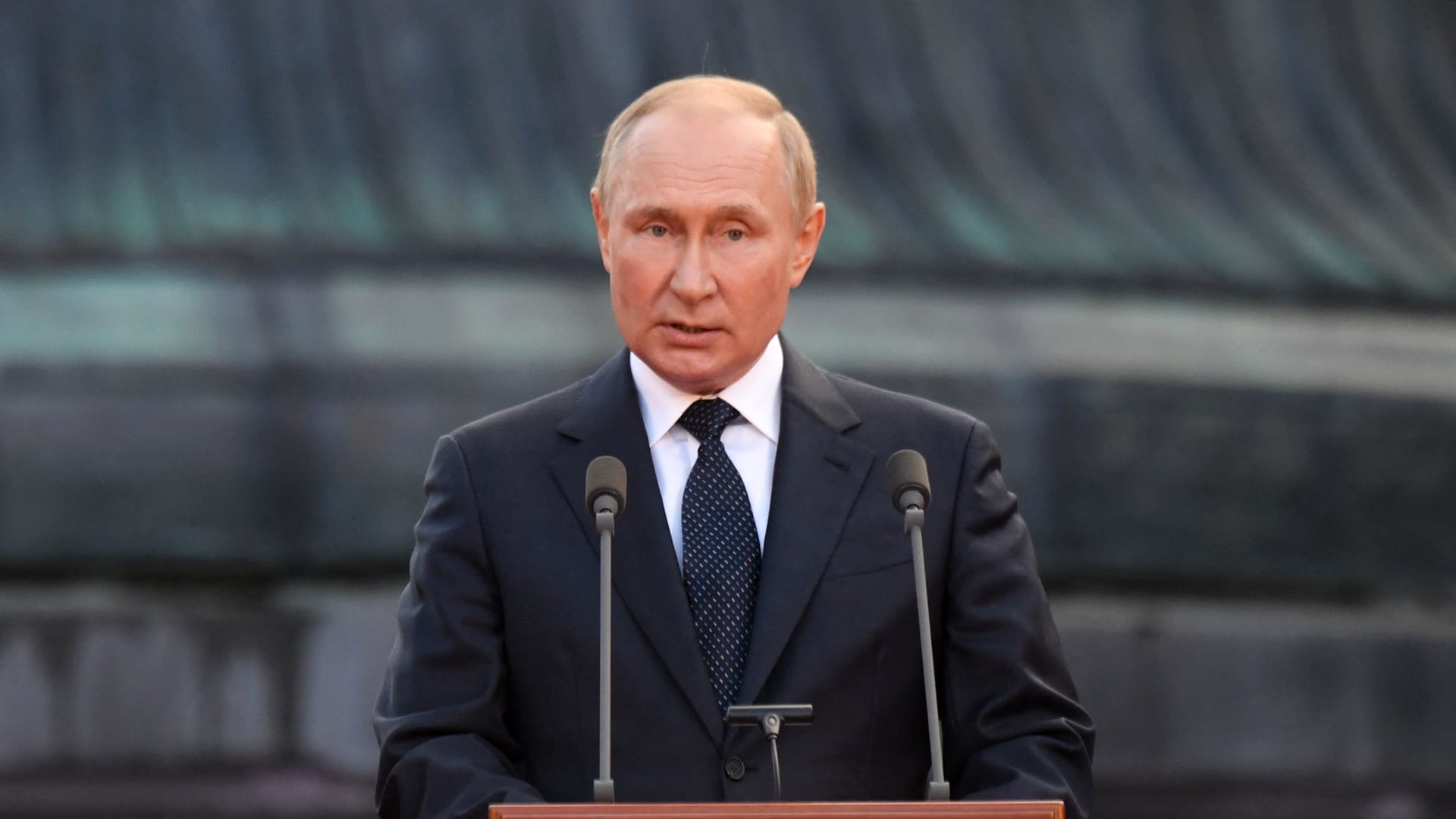 بوتين يدين الهجوم على مدرسة بوسط روسيا ويصفه بـ«الإرهابي» غير إنساني