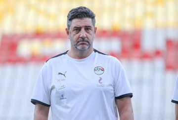 فيتوريا يوضح أسباب اختيار أيمن عبد العزيز بـ الجهاز الفنى للمنتخب