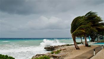   كوبا تُعلق الدراسة وتبدأ عمليات إجلاء استعدادًا للعاصفة الاستوائية «إيان»