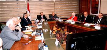 وزير التجارة: تنسيق كامل مع كافة الوزارات المعنية للحفاظ على الأسواق التصديرية 