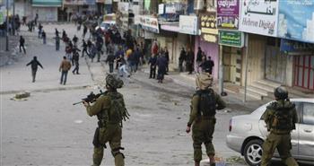   الاحتلال يُطلق الأعيرة المطاطية تجاه الفلسطينيين شمال غرب القدس