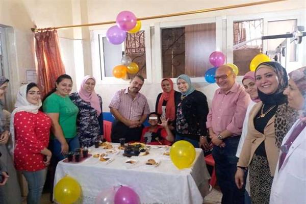 تكريم فريق طبي بمستشفى دار إسماعيل في الإسكندرية بسبب إنقاذ مريض شلل دماغي