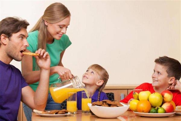 دور الأسرة والمدرسة فى نشر ثقافة الغذاء الصحي