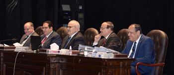   مجلس جامعة القاهرة يثمن إشادة وزير التعليم العالي بإنجاز اختبارات مبادرة أشبال مصر الرقمية 