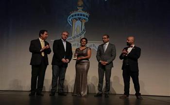 تكريم خيري بشارة كرئيس لجنة تحكيم مهرجان الأردن الدولي للأفلام