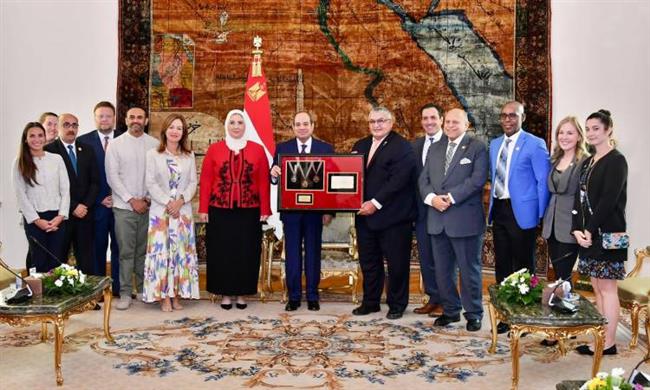 صحف اليوم تبرز حصول الرئيس السيسى على إحدى أرفع الجوائز الدولية