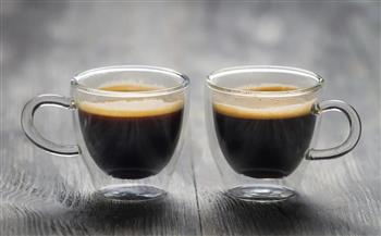   دراسة: تناول كوبين إلى ثلاثة أكواب من القهوة يوميًا يمكن أن يؤدي إلى حياة أطول