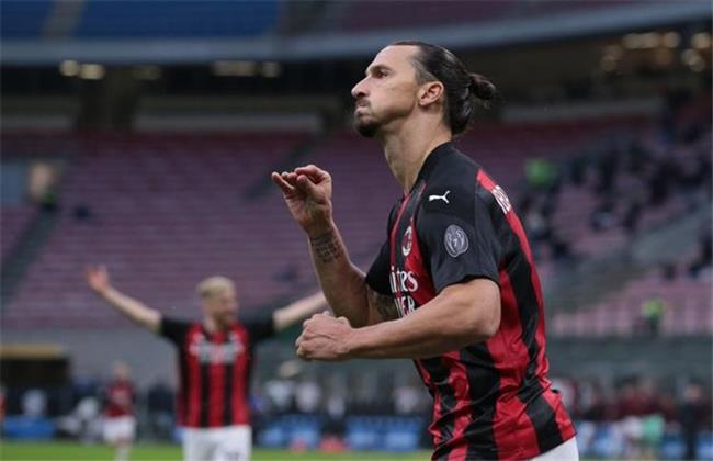 إبراهيموفيتش يعلق على ديربي الغضب بـ 3 كلمات